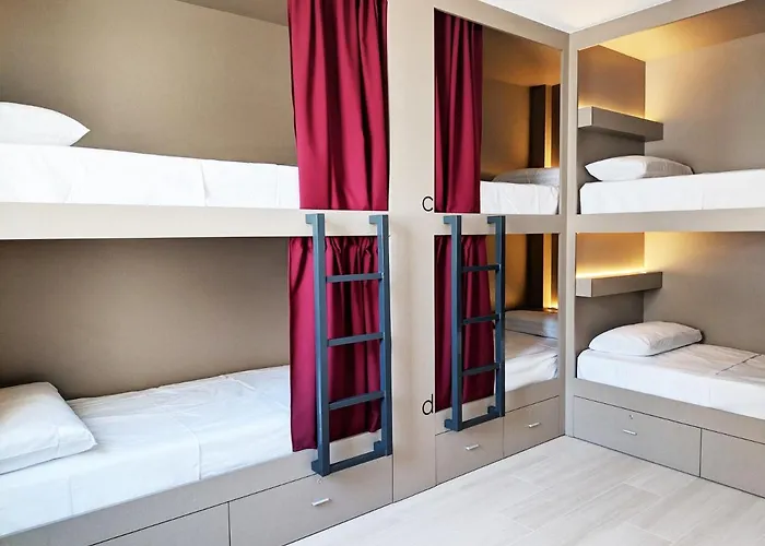 Broz Hostel Granada