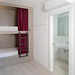 Hostel Broz