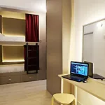 Hostel Broz *